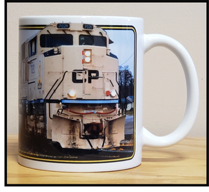 CP 7021 SD70ACU Army Arid Regions Mug