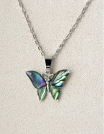 Glacier Pearle Necklace Butterfly