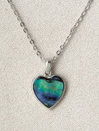 Glacier Pearle Necklace Framed Heart