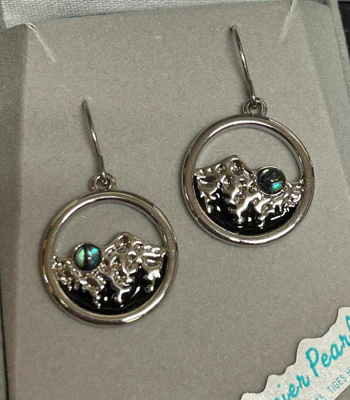 Glacial Pearle Earrings Mountain Memories